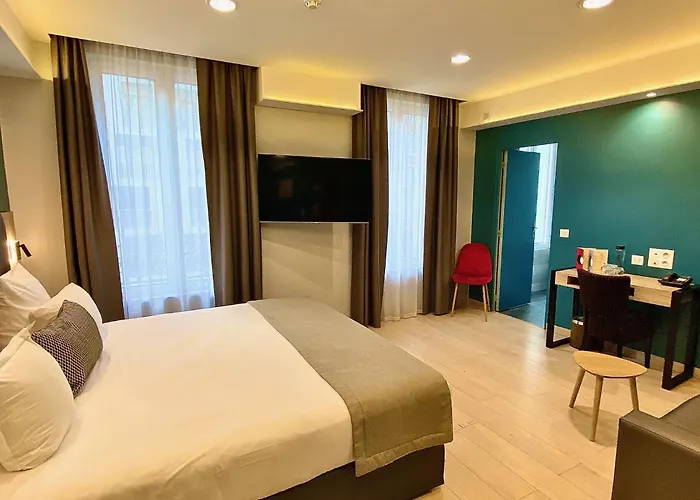 Grand Hôtel Clichy Paris