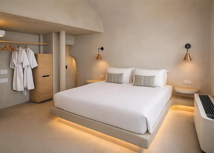 Chic Hotel Santorini