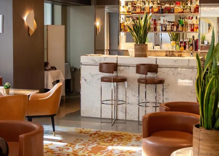 Hotel De Sers Champs Elysees Parijs