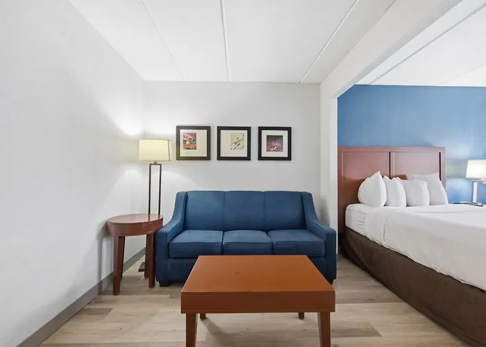 Comfort Suites Near Casinos Norwich