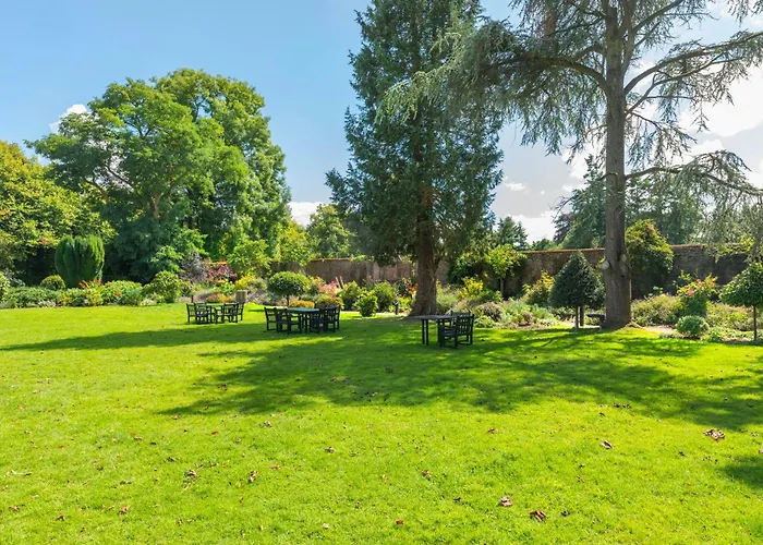 Hartnoll Hotel