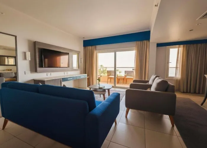 Mercure Ismailia Forsan Island