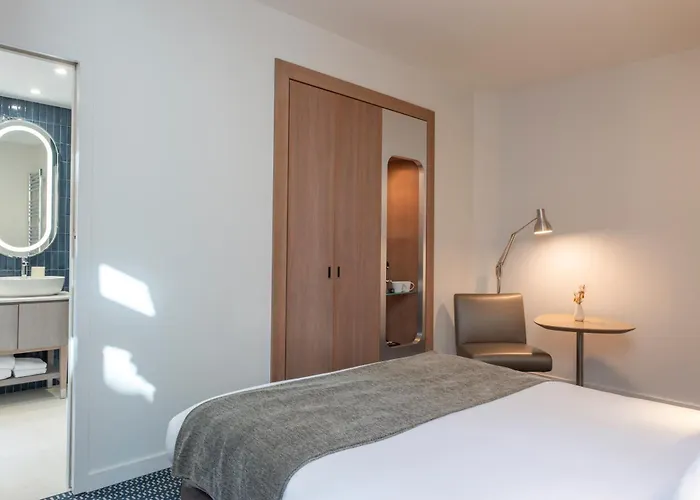 Le Grand Balcon Hotel