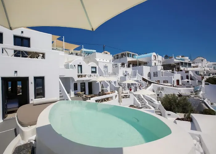 Chic Hotel Santorini