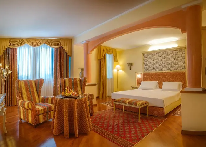 Lvg Hotel Collection - La Bussola