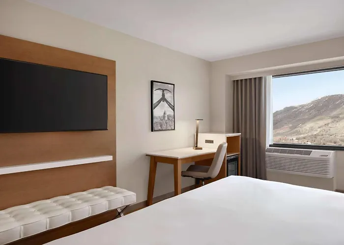 Radisson Hotel Salt Lake City Downtown