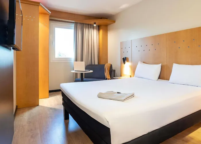 Hotel Ibis Alcala De Henares La Garena