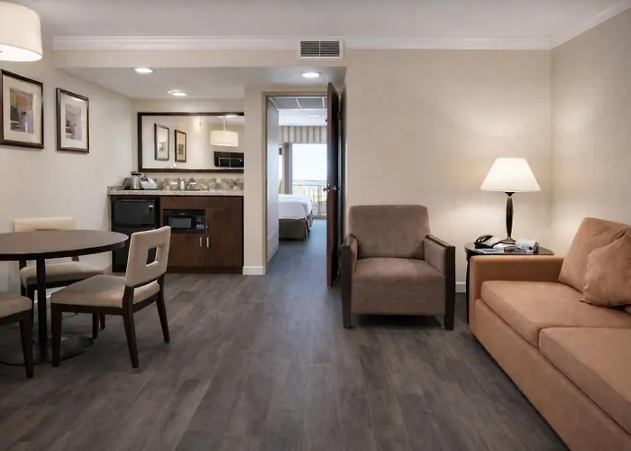 The Buena Park Grand Hotel & Suites