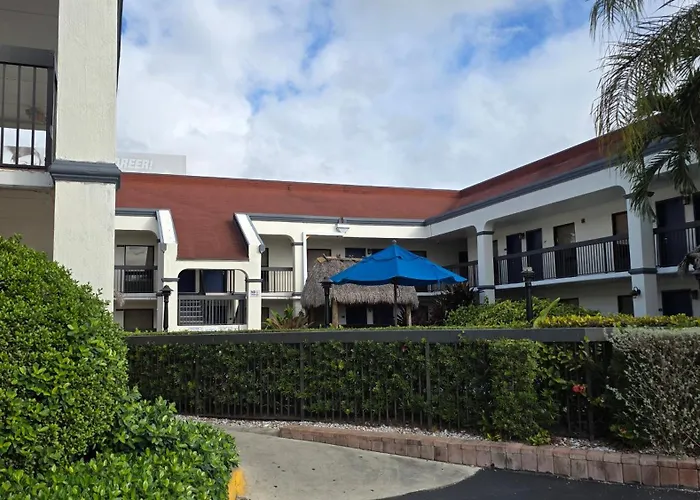 Days Inn By Wyndham Florida City