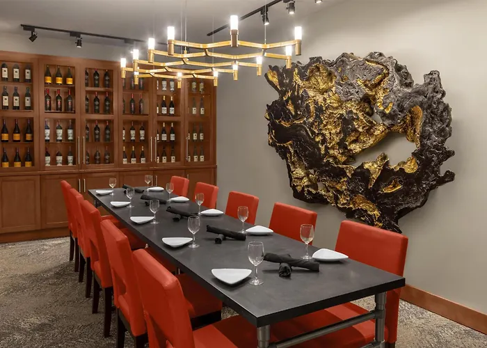 Doubletree By Hilton Springfield