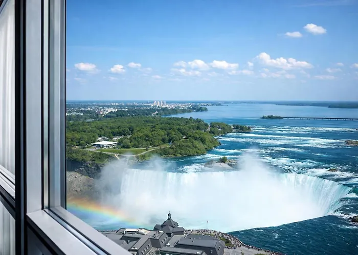 Tower Hotel At Fallsview