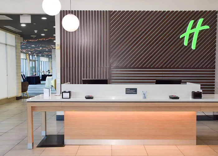 Holiday Inn & Suites Phoenix Airport By Ihg