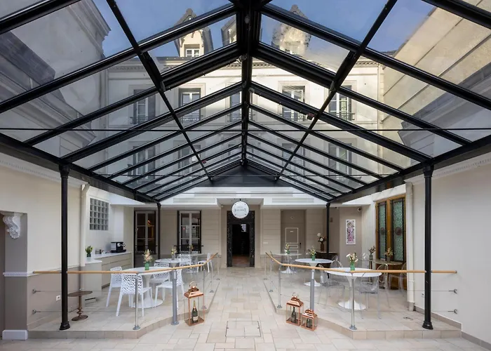 Hotel Jean Moët