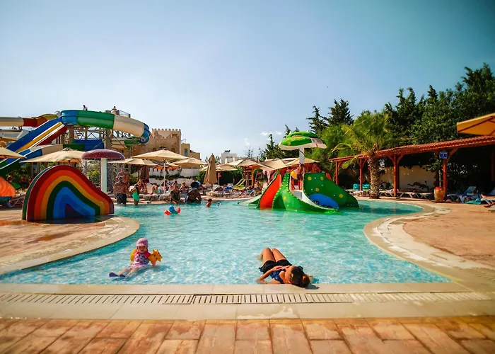 Zodiac Hotel & Aqua Park