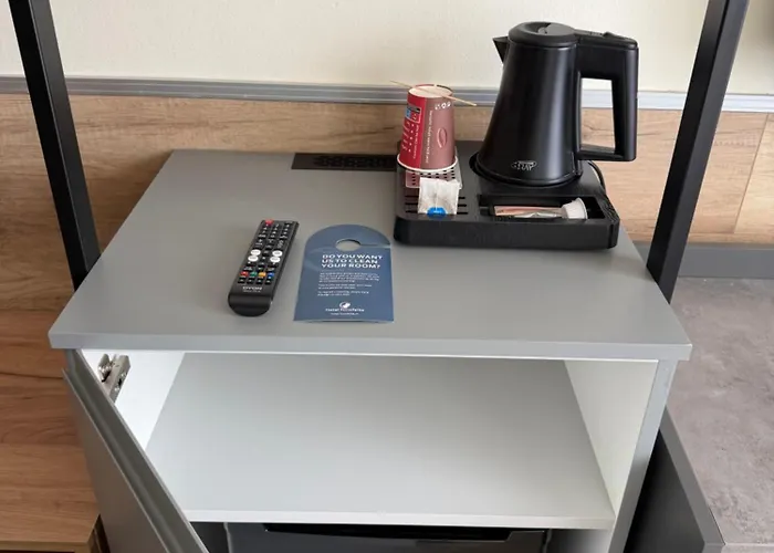Turm Inn 24H Self Check In By H&H Hotels