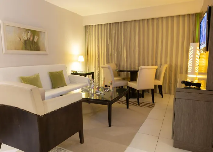 Golf Royal Hotel