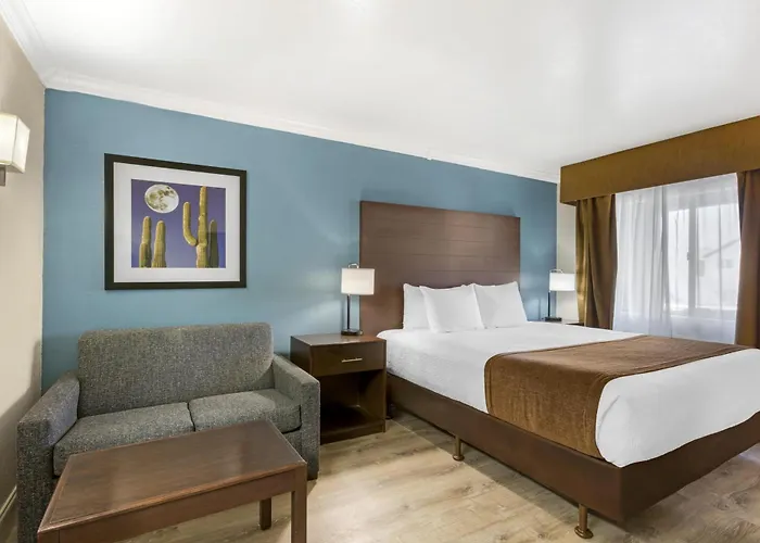 Best Western Innsuites Tucson Foothills Hotel & Suites