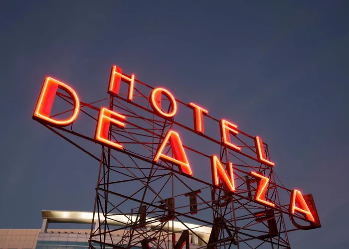 Hotel De Anza