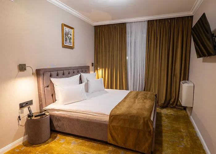 Hotel Brilliant Plaza