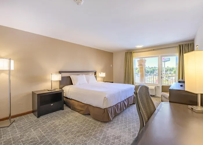 The Prime Suites, Vallejo - Napa Valley And Six Flags Discovery Kingdom