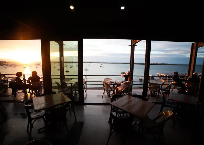 Seven Crown La Paz Malecon