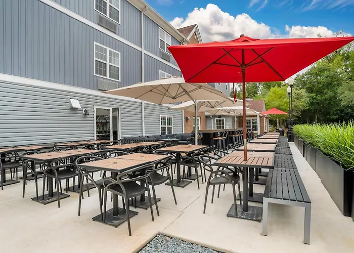 Mainstay Suites
