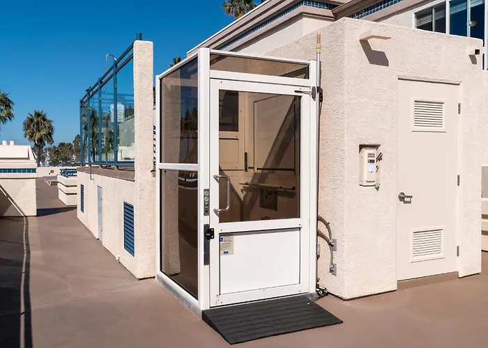 Southern California Beach Club Oceanside