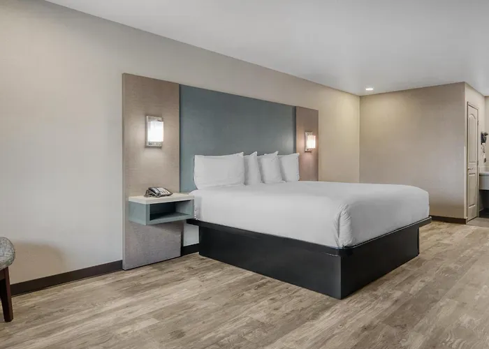 Surestay Hotel By Best Western Ukiah