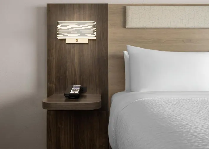 Holiday Inn Express Tifton By Ihg