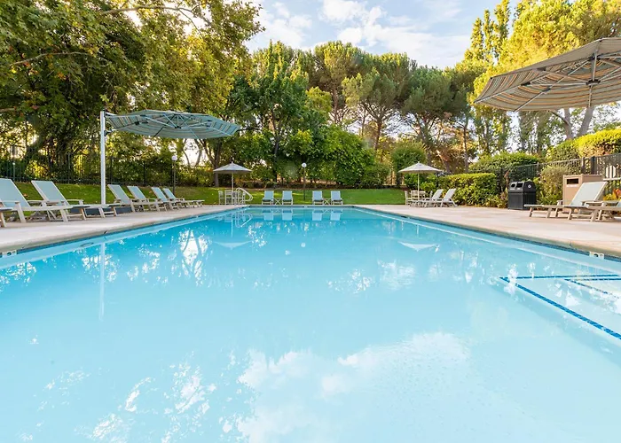 Riverpointe Napa Valley Resort