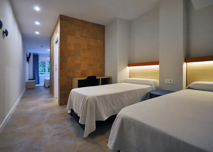 El Cami Hotel