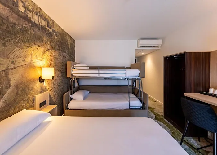 Hotel Pont Rouge , Carcassonne