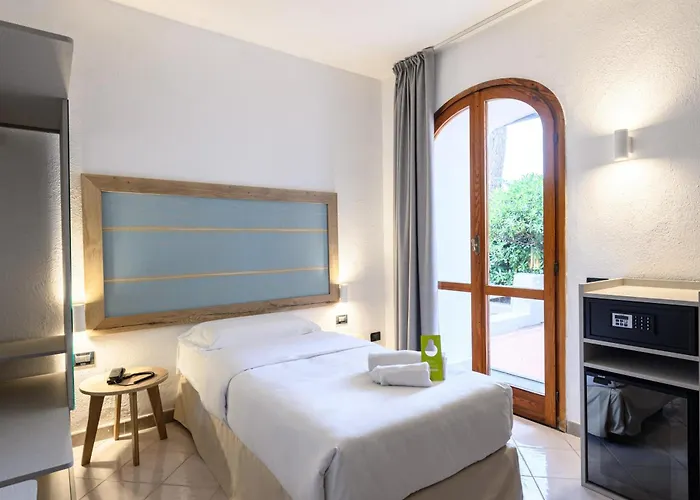 B&B HOTEL Ischia San Nicola
