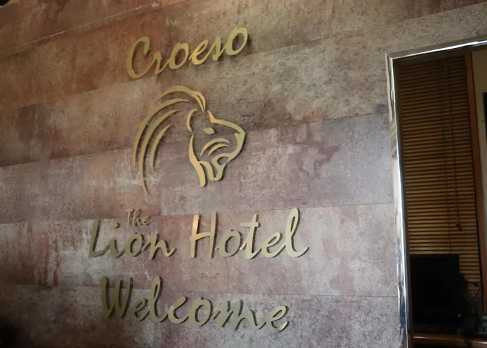 Lion Hotel&Studio Apartments