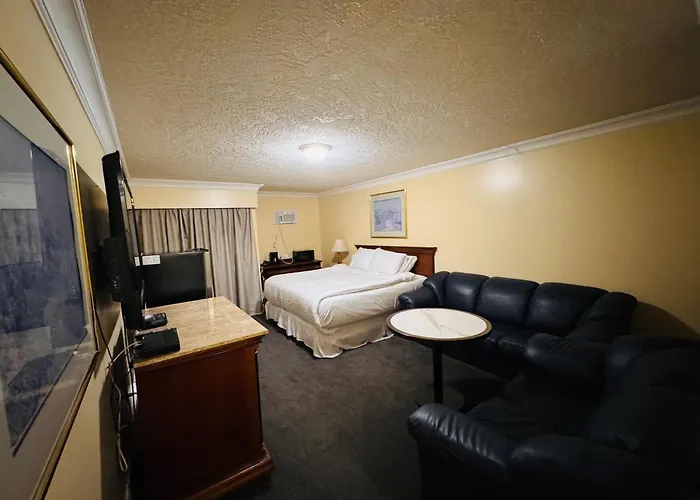 Island Travel Inn