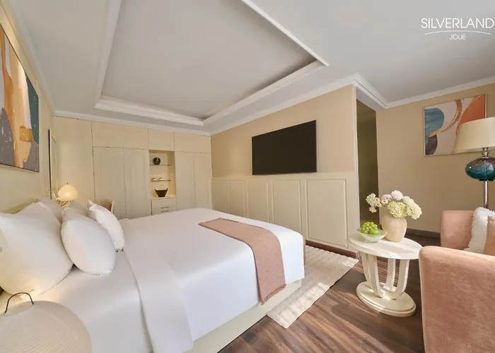 Silverland Jolie Hotel