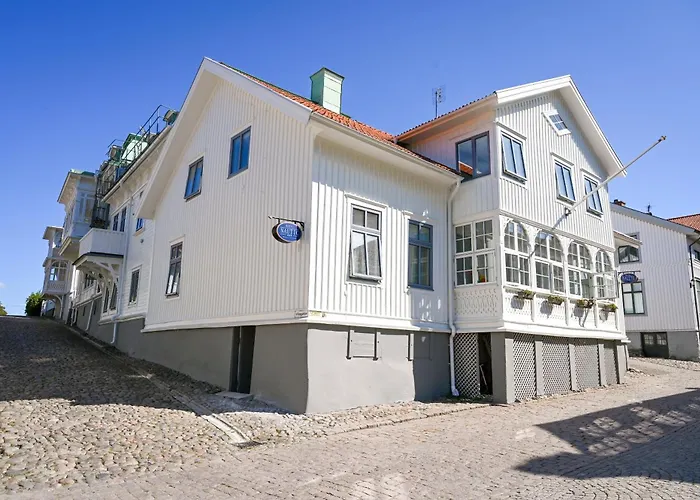 Nautic Hotell
