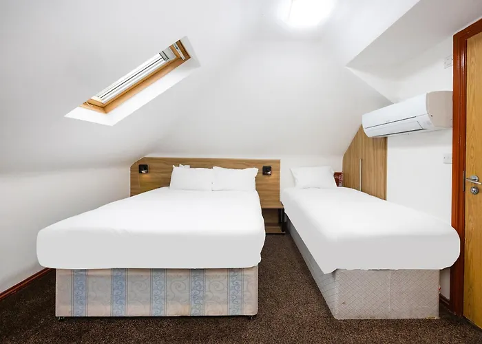 Arinza Hotel, London Ilford