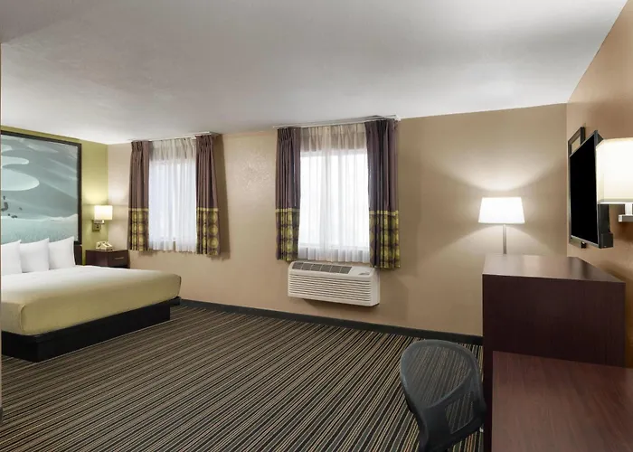 Super 8 By Wyndham Casa Grande