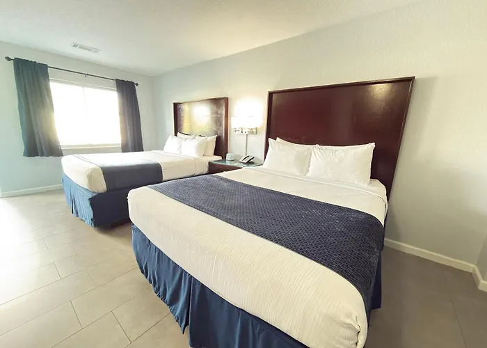 Lantern Inn & Suites - Sarasota South Bradenton