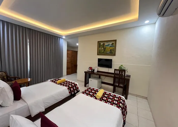 Lovina Beach Hotel