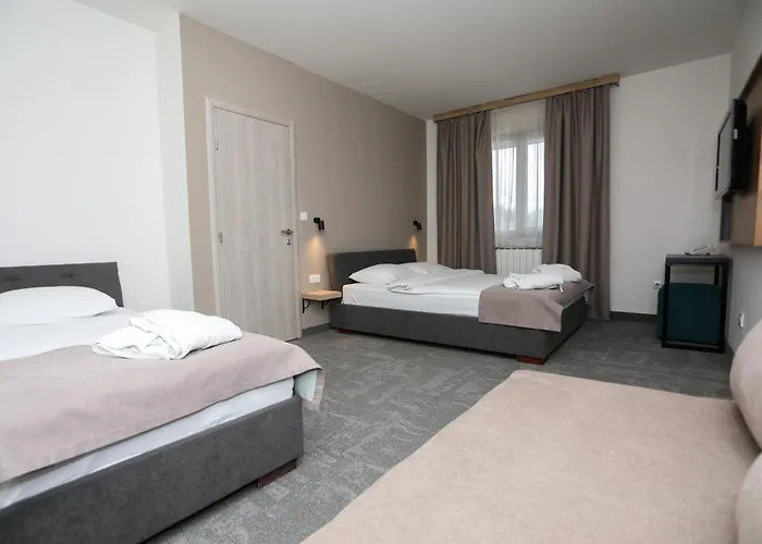 Hotel Board