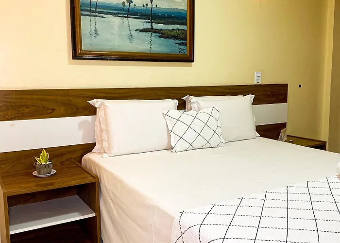 Hotel Monólitos