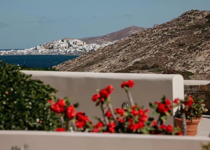 Kouros Art Hotel - Designed For Adults