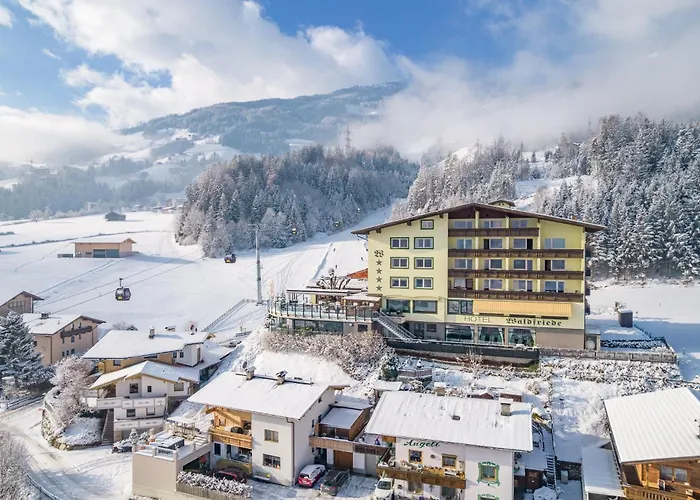 Hotel Waldfriede - Panoramic View Zillertal