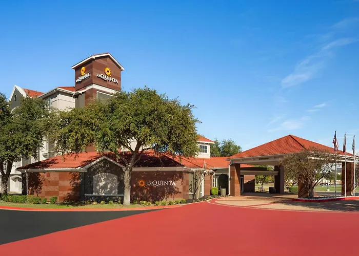 La Quinta By Wyndham Dallas Arlington South
