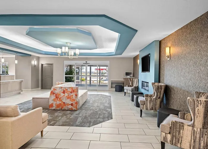 La Quinta By Wyndham Searcy Hotel