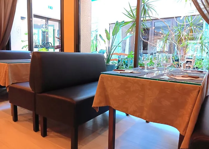 Logis Hotel Restaurant Le Palous