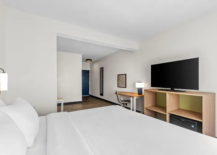 Spark By Hilton La Grange