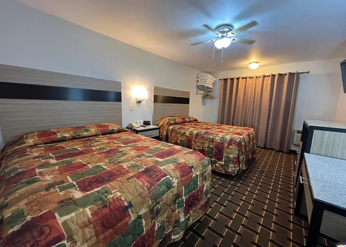 Deluxe Inn Capital O Nebraska City I 29